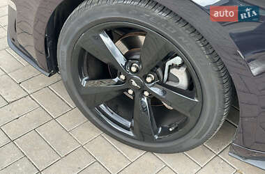 Купе Ford Mustang 2022 в 