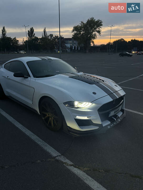 Купе Ford Mustang 2018 в Днепре