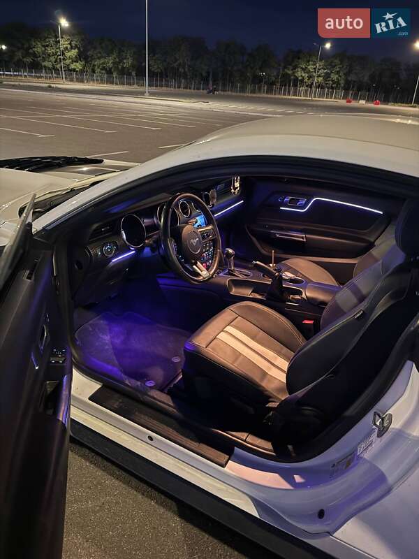 Купе Ford Mustang 2018 в Днепре
