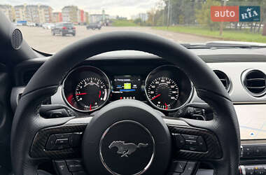 Купе Ford Mustang 2017 в 