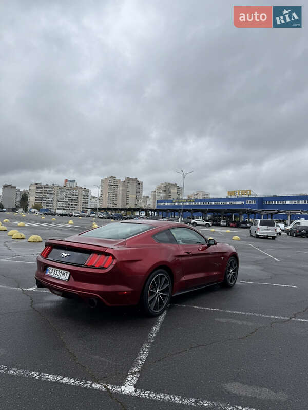 Купе Ford Mustang 2015 в Киеве