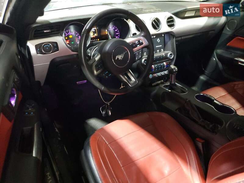 Купе Ford Mustang 2016 в Луцьку