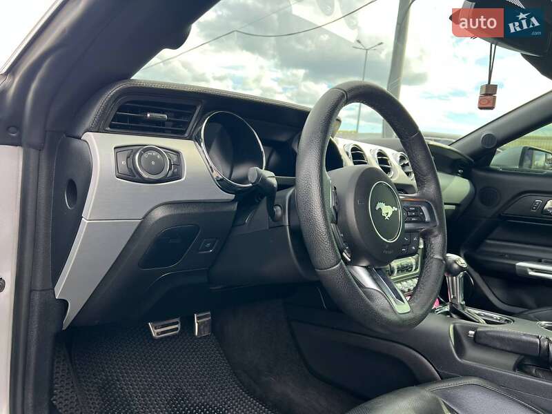 Купе Ford Mustang 2016 в Одесі фото 11 Купе Ford Mustang 2016 в Одесі