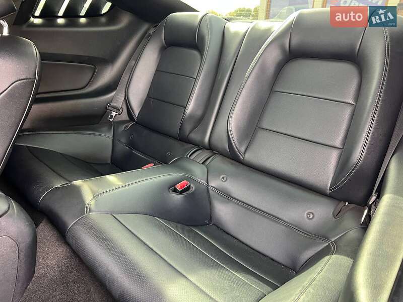 Купе Ford Mustang 2016 в Одесі фото 14 Купе Ford Mustang 2016 в Одесі