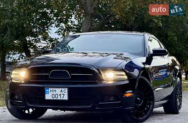 Купе Ford Mustang 2013 в Одесі