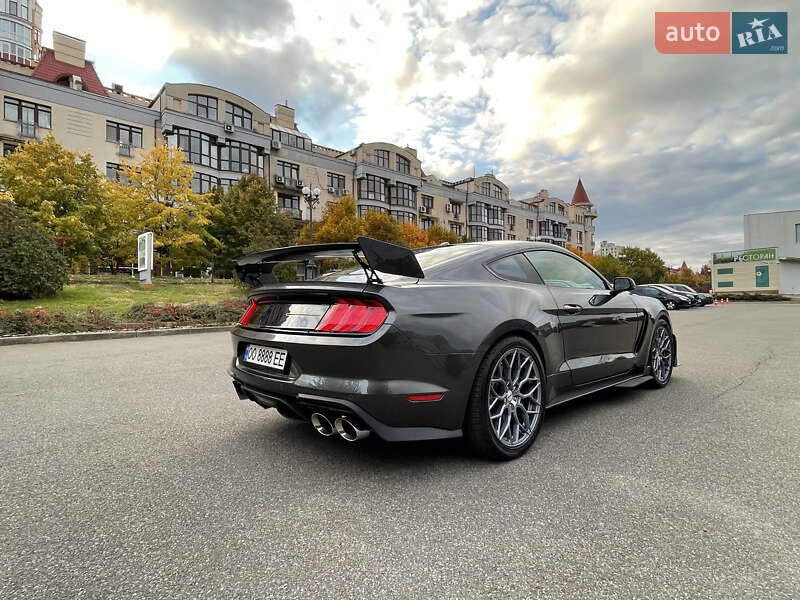 Купе Ford Mustang 2019 в Києві