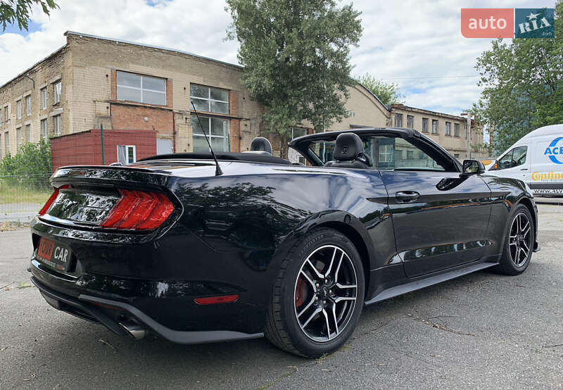 Кабріолет Ford Mustang 2019 в Києві фото 18 Кабріолет Ford Mustang 2019 в Києві