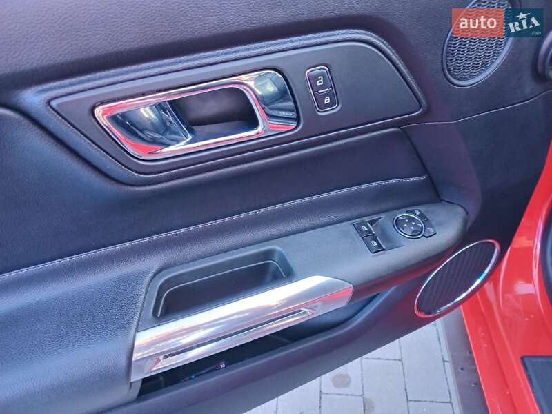 Купе Ford Mustang 2016 в Вінниці