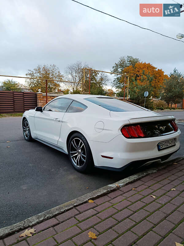 Купе Ford Mustang 2017 в Одессе фото 16 Купе Ford Mustang 2017 в Одессе