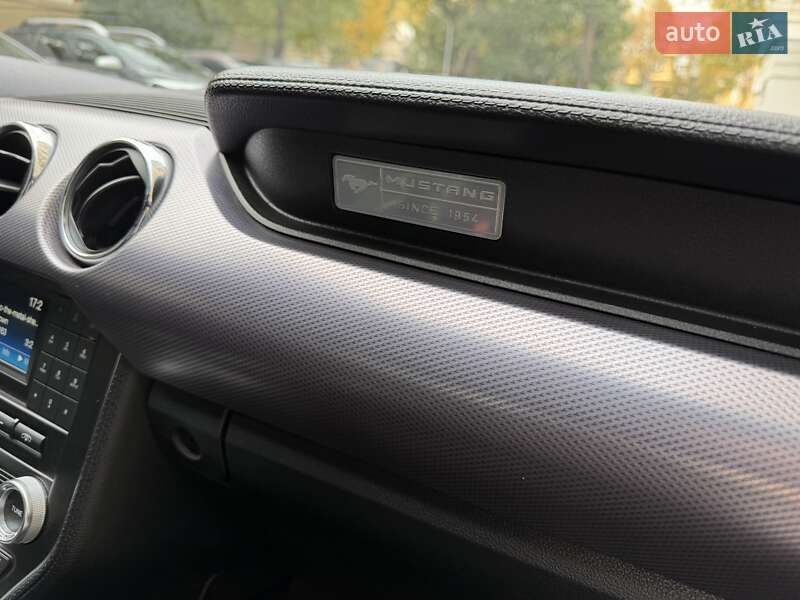 Купе Ford Mustang 2015 в Одесі фото 15 Купе Ford Mustang 2015 в Одесі