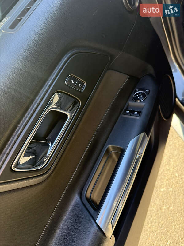 Купе Ford Mustang 2016 в Миколаєві фото 21 Купе Ford Mustang 2016 в Миколаєві