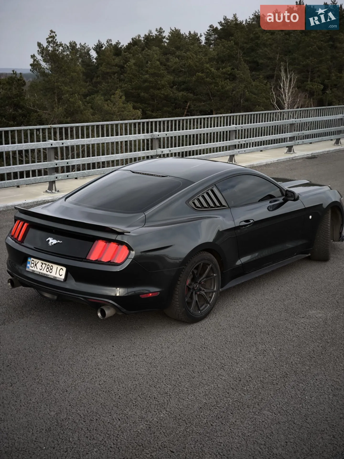 2014 Ford Mustang - мініатюра 15