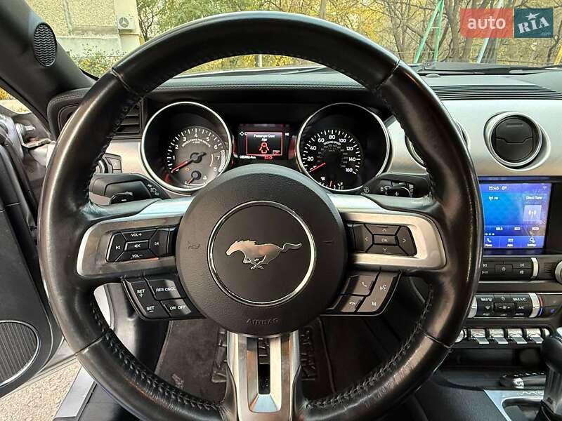 Купе Ford Mustang 2019 в Киеве фото 18 Купе Ford Mustang 2019 в Киеве