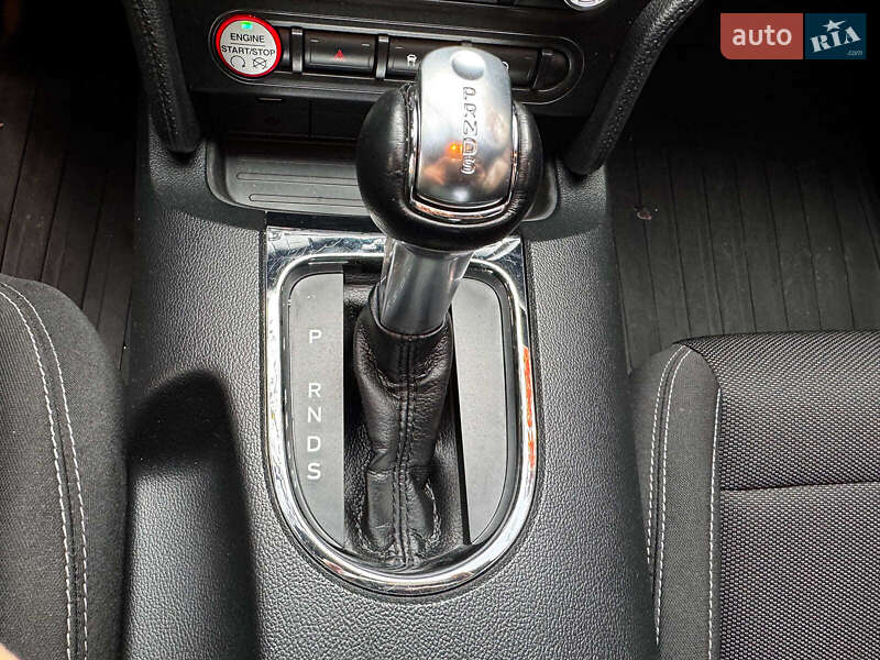 Купе Ford Mustang 2017 в Киеве фото 20 Купе Ford Mustang 2017 в Киеве