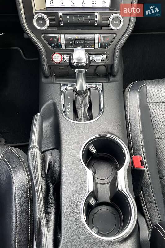 Купе Ford Mustang 2016 в Львові