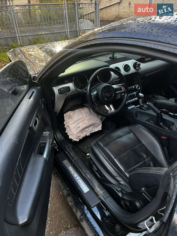 Купе Ford Mustang 2015 в Виннице фото 5 Купе Ford Mustang 2015 в Виннице