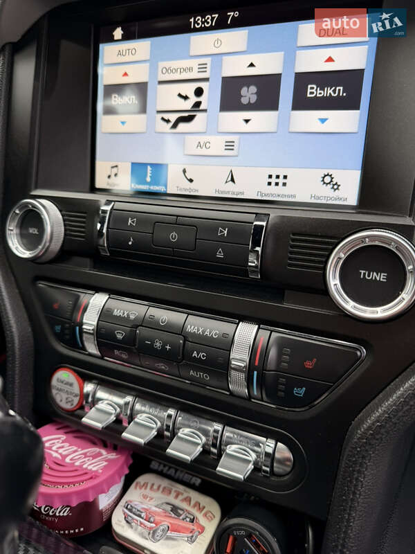 Купе Ford Mustang 2016 в Киеве