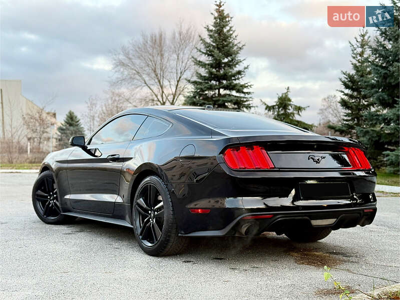 Купе Ford Mustang 2014 в Днепре
