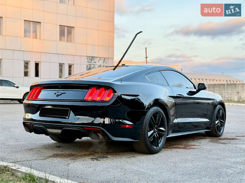 Купе Ford Mustang 2014 в Днепре