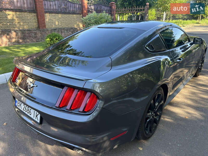 Купе Ford Mustang 2017 в Рівному