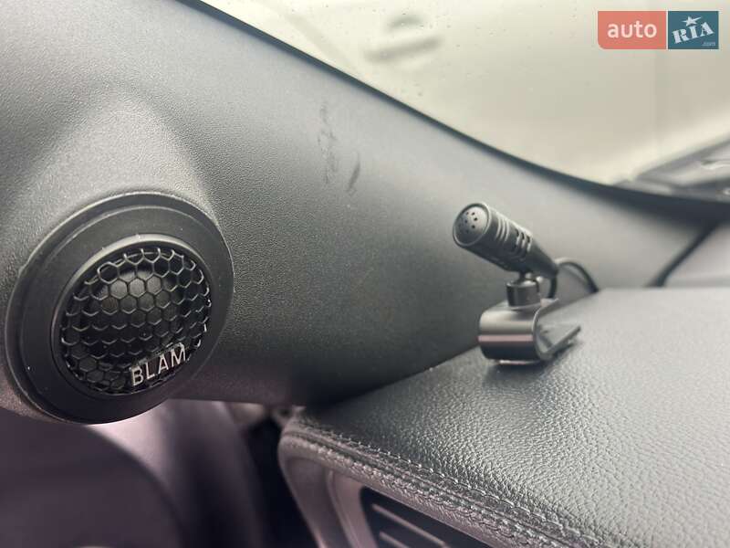 Купе Ford Mustang 2016 в Киеве