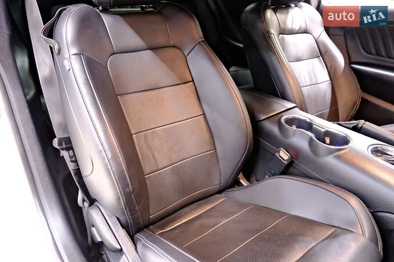 Купе Ford Mustang 2016 в Одесі фото 36 Купе Ford Mustang 2016 в Одесі