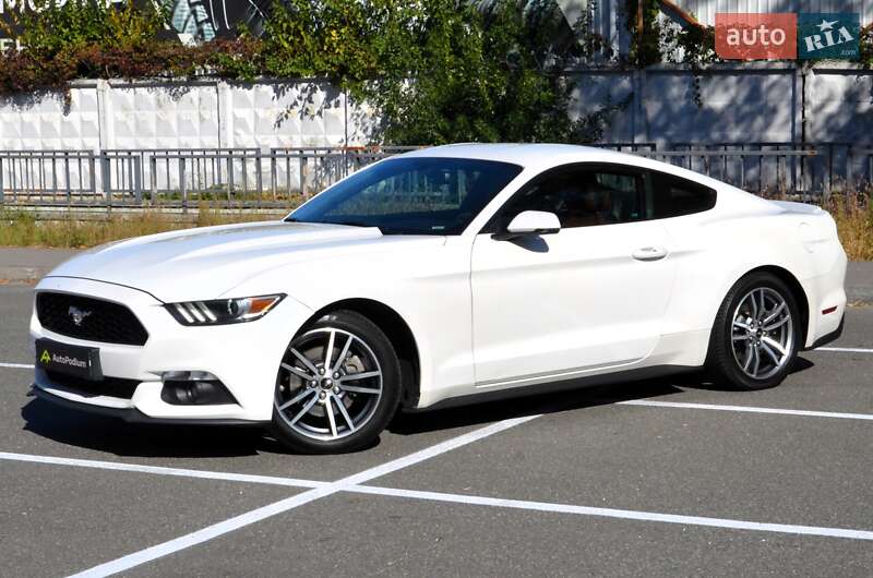 Купе Ford Mustang 2017 в Києві
