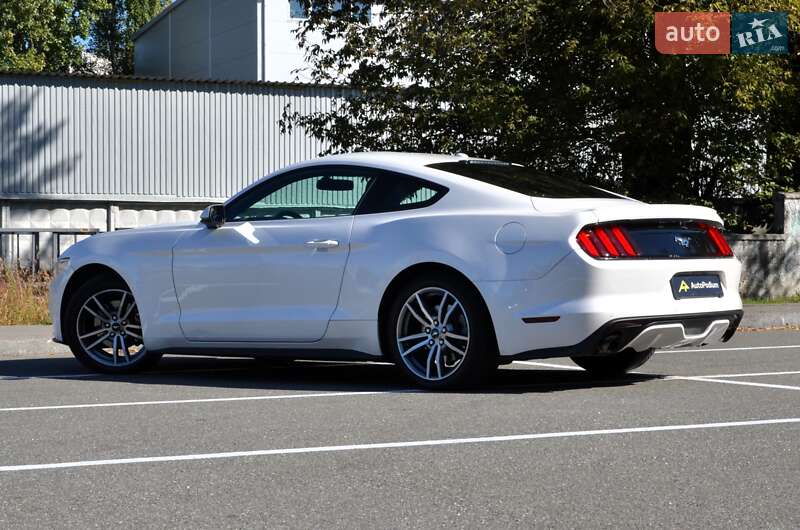 Купе Ford Mustang 2017 в Києві