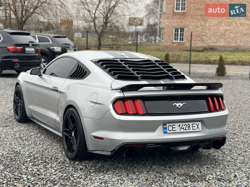 Купе Ford Mustang 2017 в Черновцах