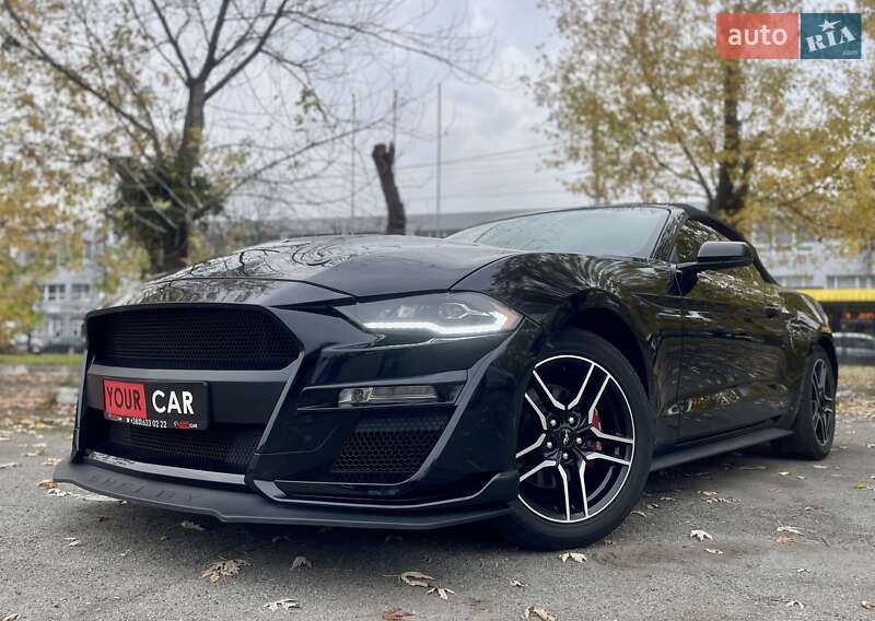Кабриолет Ford Mustang 2019 в Киеве