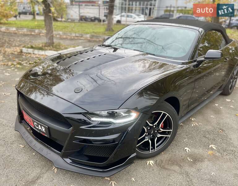 Кабриолет Ford Mustang 2019 в Киеве