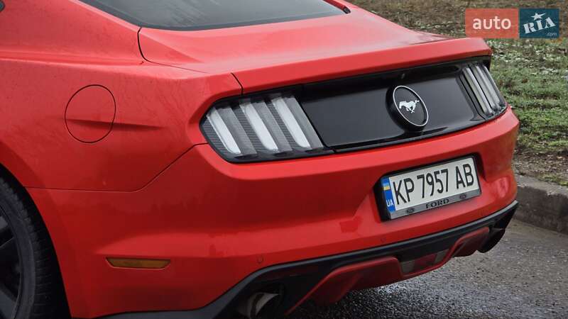 Купе Ford Mustang 2016 в Днепре