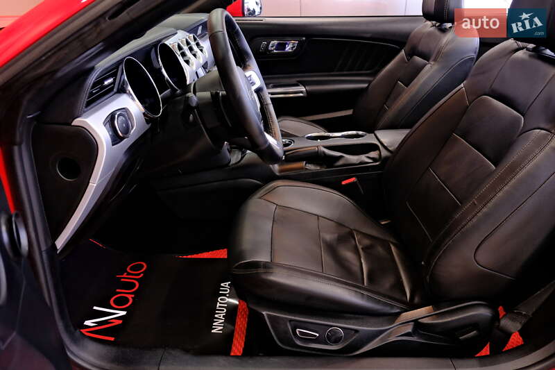 Кабриолет Ford Mustang 2017 в Одессе