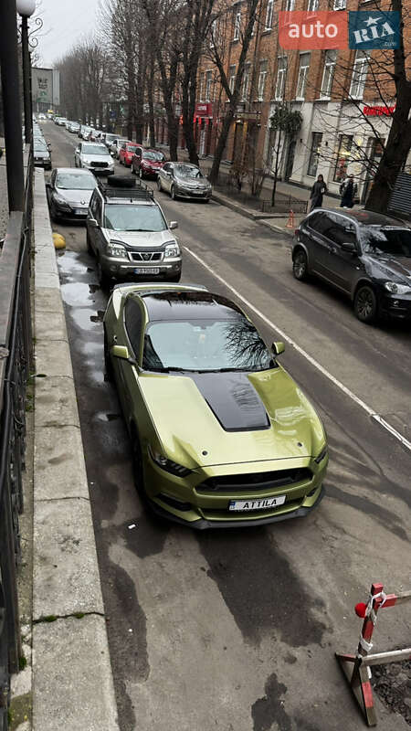 Купе Ford Mustang 2015 в Хмельницькому фото 4 Купе Ford Mustang 2015 в Хмельницькому