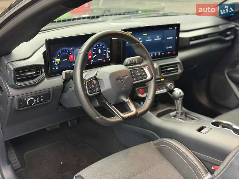 Купе Ford Mustang 2023 в Києві