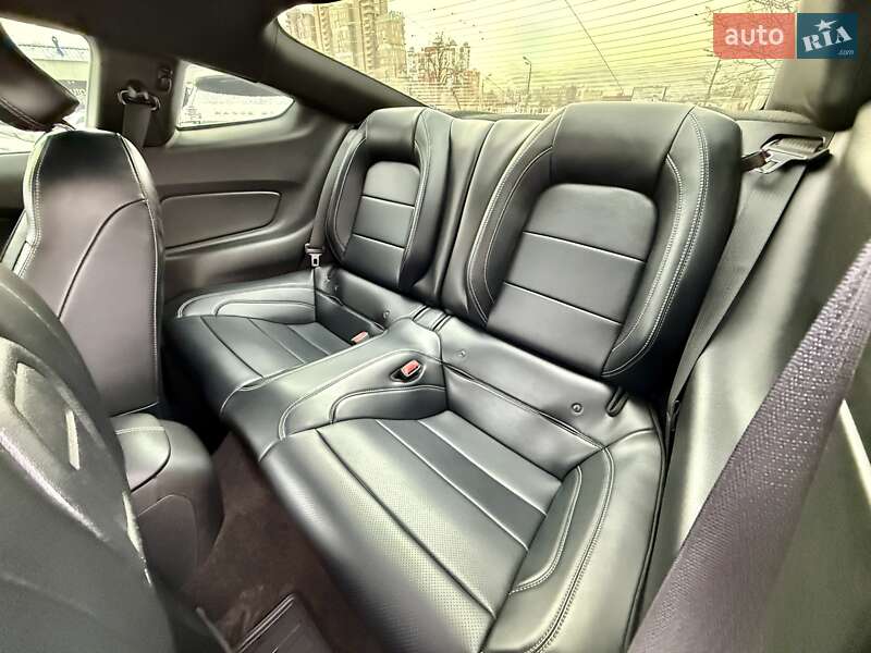 Купе Ford Mustang 2015 в Харькове фото 12 Купе Ford Mustang 2015 в Харькове