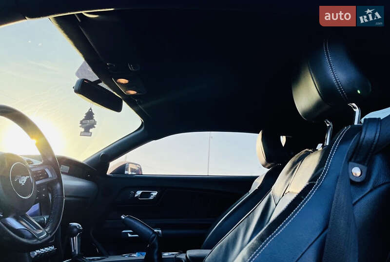 Купе Ford Mustang 2015 в Виннице