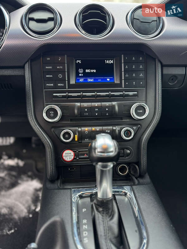 Купе Ford Mustang 2016 в Киеве