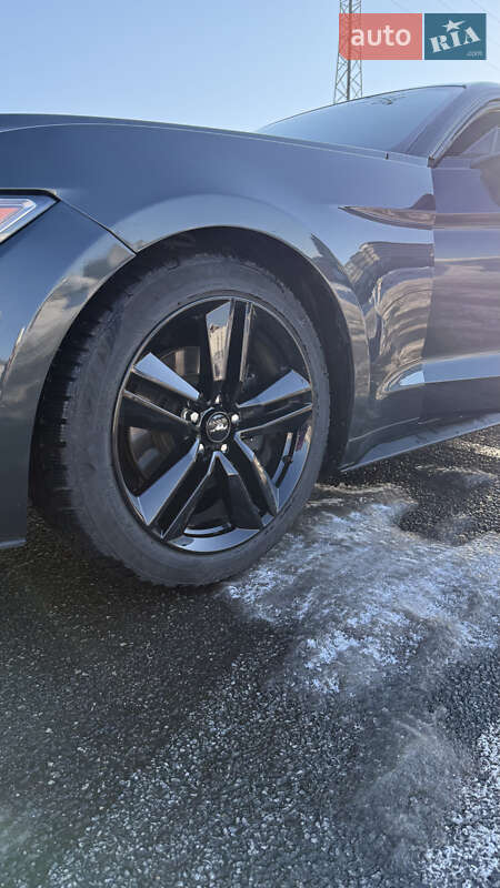 Купе Ford Mustang 2016 в Ужгороде фото 11 Купе Ford Mustang 2016 в Ужгороде