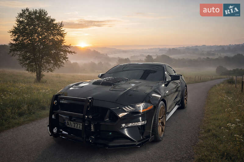 Купе Ford Mustang 2018 в Києві фото 5 Купе Ford Mustang 2018 в Києві