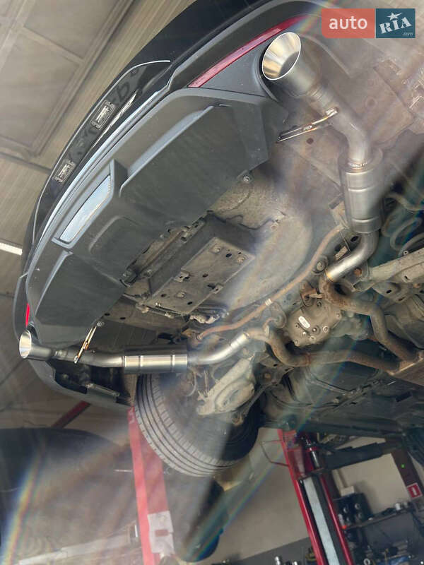 Купе Ford Mustang 2018 в Киеве