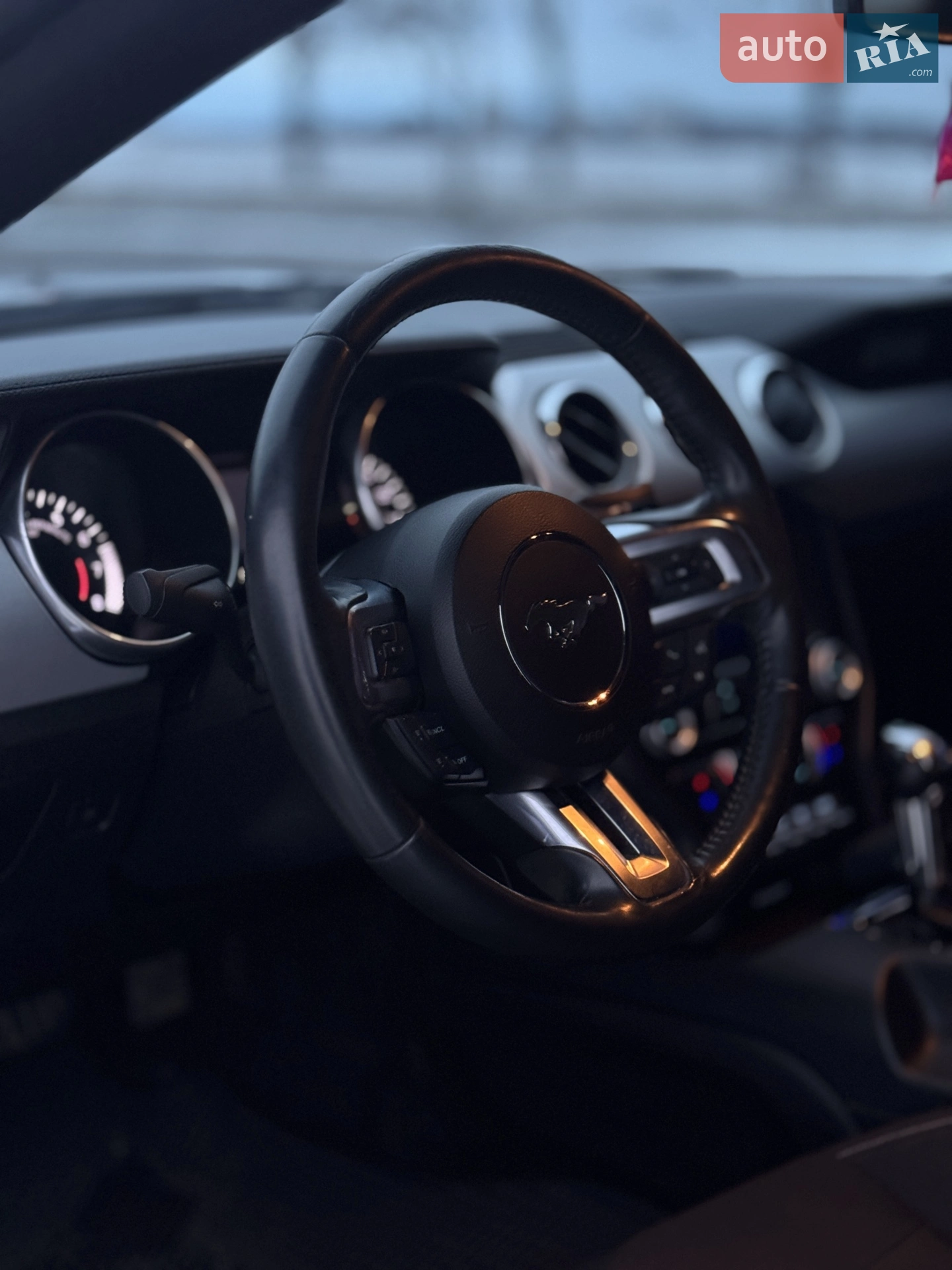 2017 Ford Mustang - мініатюра 12