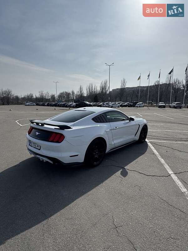 Купе Ford Mustang 2016 в Дніпрі фото 6 Купе Ford Mustang 2016 в Дніпрі