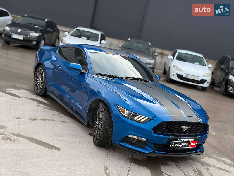Купе Ford Mustang 2017 в Львові