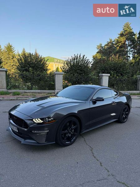 Купе Ford Mustang 2019 в Умані