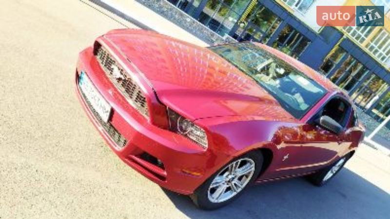 Купе Ford Mustang 2014 в Виннице