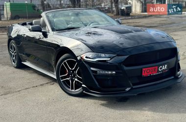 Кабриолет Ford Mustang 2019 в Киеве