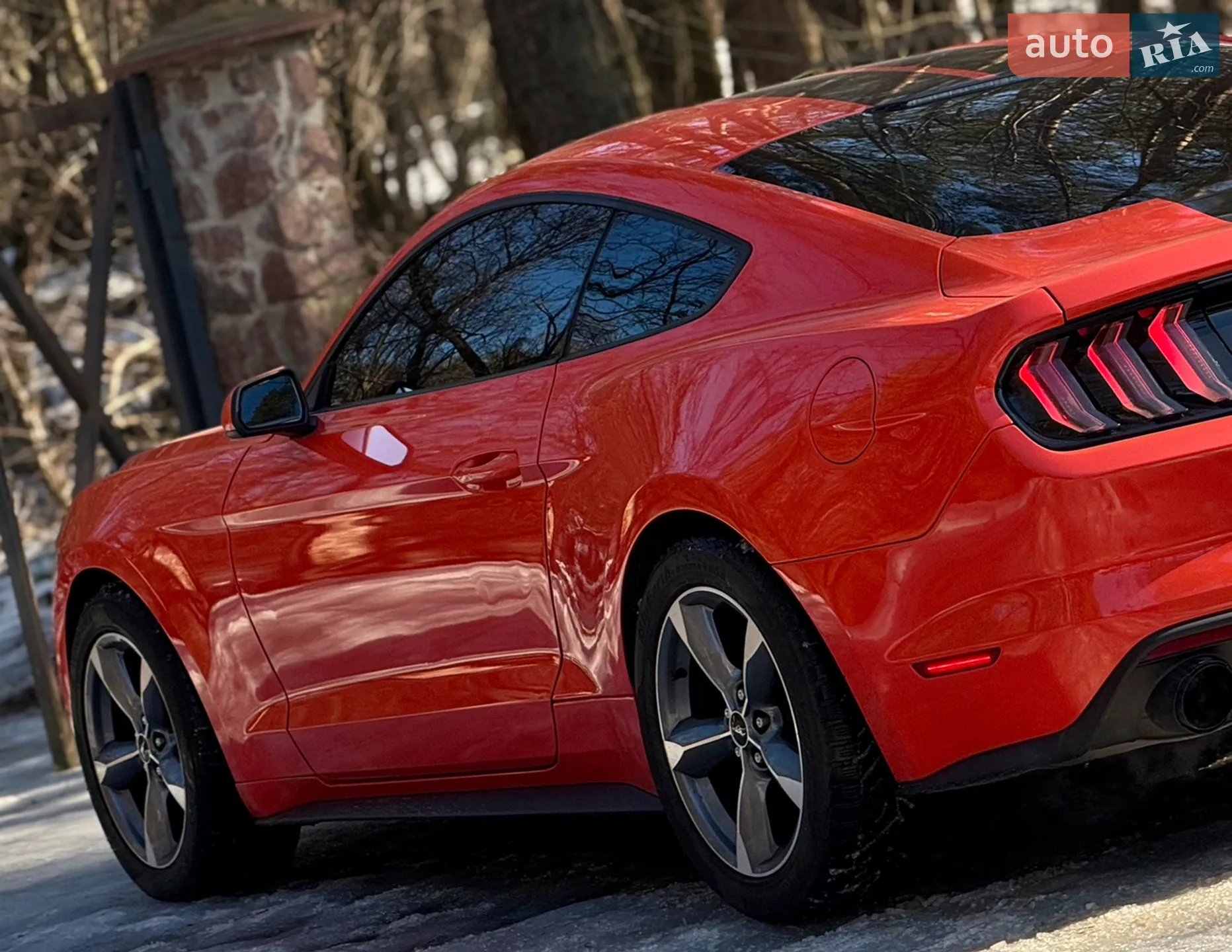 2016 Ford Mustang - мініатюра 21