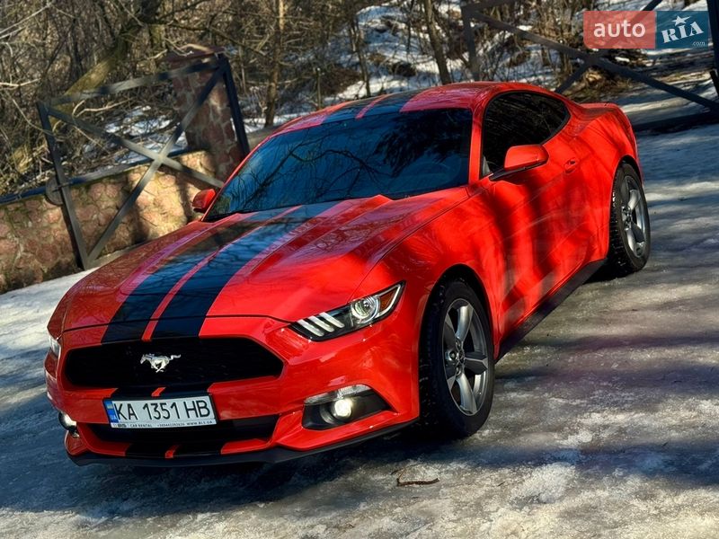 Купе Ford Mustang 2016 в Києві