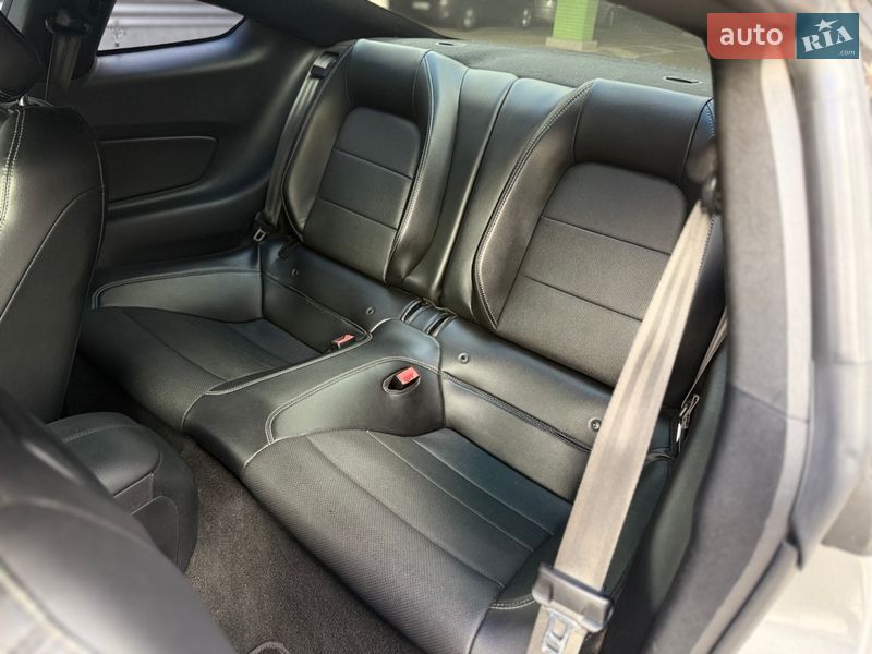 Купе Ford Mustang 2019 в Киеве
